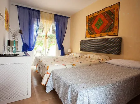 Guest house Alhaja Playa